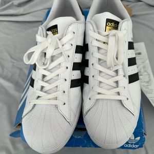 Adidas Superstars